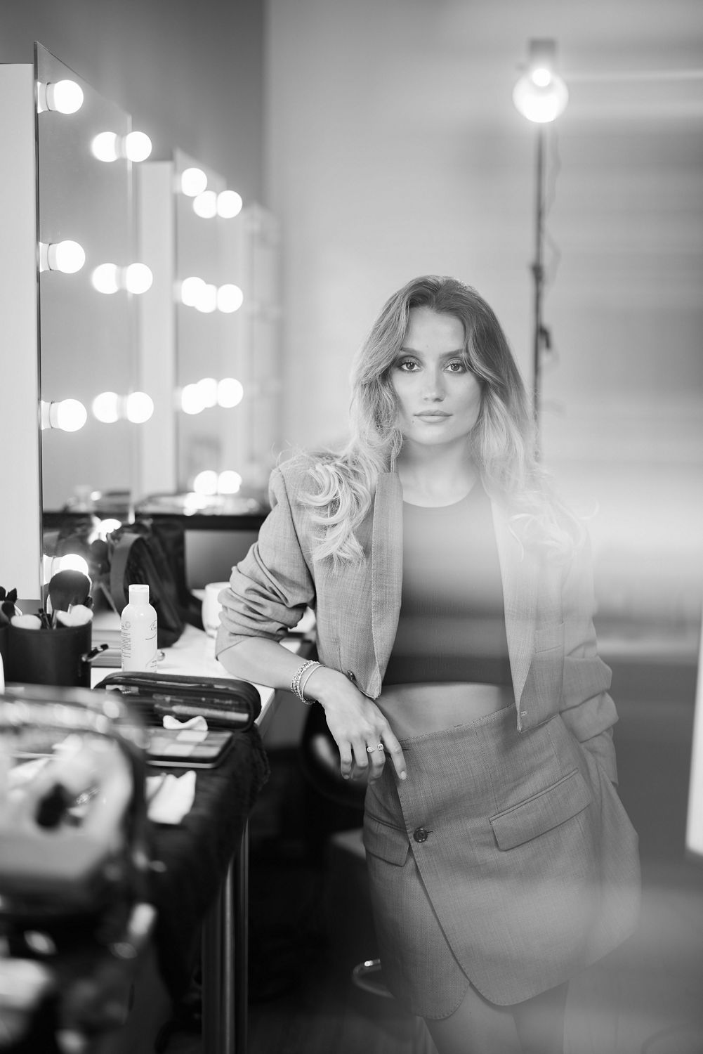 Chloé et son look brushing des années 90